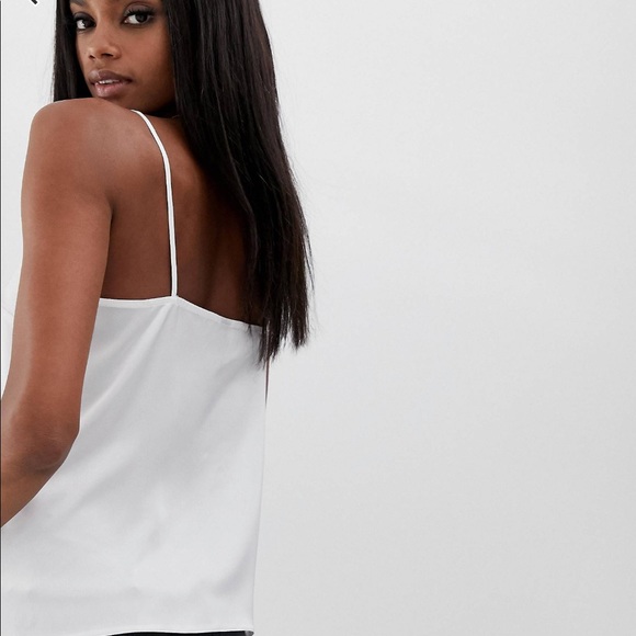 White Top - Picture 4 of 14